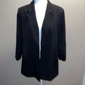 Elizabeth & James blazer. Great condition!